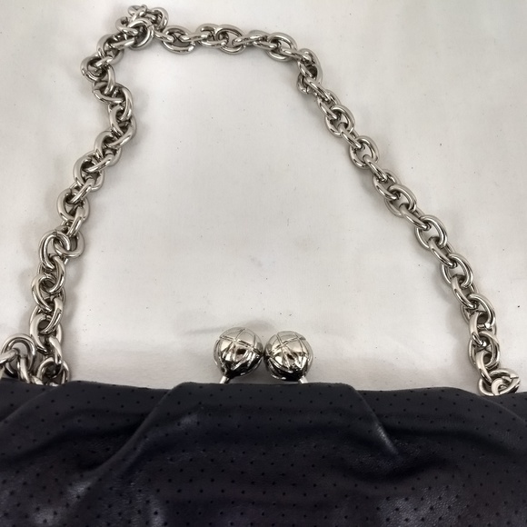 BLACK EVENING CLUTCH w/ Chain by FRANCHI - Picture 4 of 8